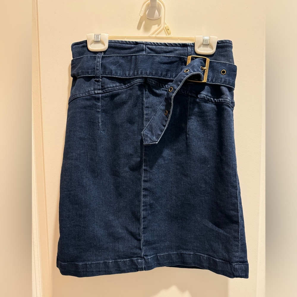 Denim skirt